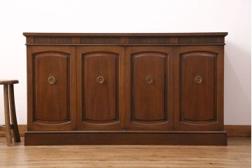 中古　DREXEL HERITAGE(ドレクセルヘリテイジ)　Triune(トライユン)　洗練された美しい佇まいが魅力的なリビングボード(クレデンザ、クリデンザ、サイドボード、キャビネット)(R-049126)