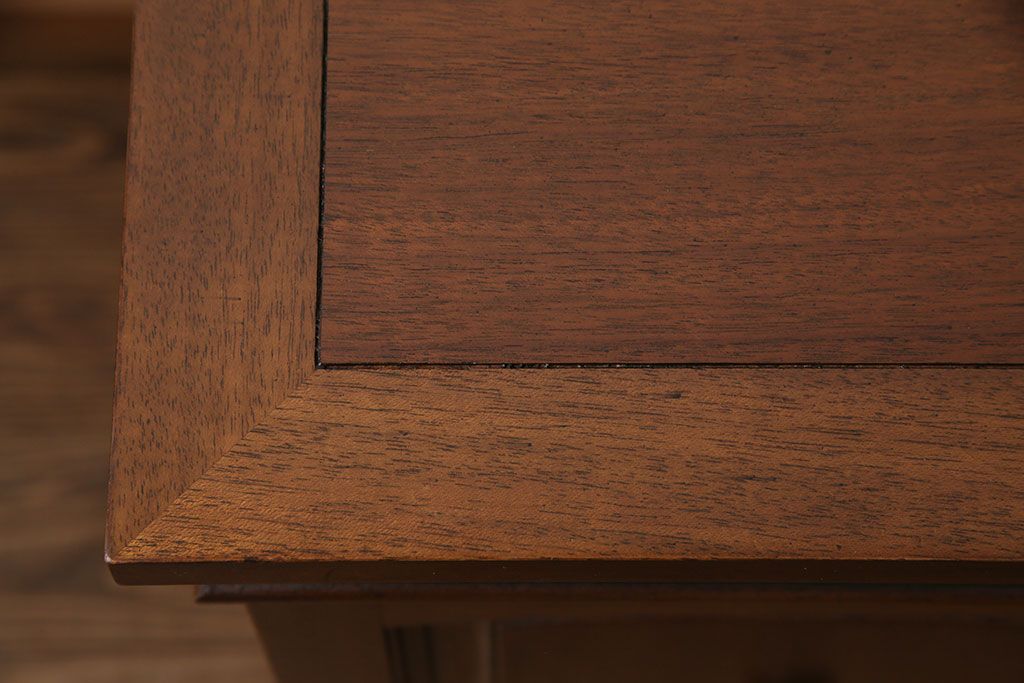 中古　DREXEL HERITAGE(ドレクセルヘリテイジ)　Triune(トライユン)　洗練された美しい佇まいが魅力的なリビングボード(クレデンザ、クリデンザ、サイドボード、キャビネット)(R-049126)