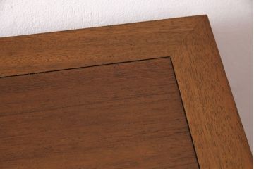 中古　DREXEL HERITAGE(ドレクセルヘリテイジ)　Triune(トライユン)　洗練された美しい佇まいが魅力的なリビングボード(クレデンザ、クリデンザ、サイドボード、キャビネット)(R-049126)