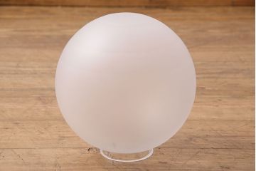 アンティーク照明　温かみのある雰囲気作りにぴったりな丸いフォルムの天井照明(シーリングライト)(R-049127)