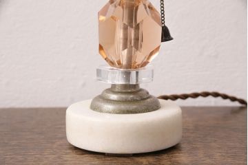 ビンテージ照明　空間を優雅に演出してくれるスタンドライト(デスクスタンド、卓上照明)(R-049131)