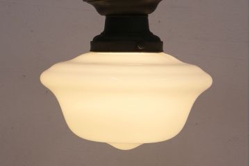 アンティーク照明　大振り　ぽってりとしたフォルムが温かみを感じさせる天井照明(シーリングライト)(R-049133)