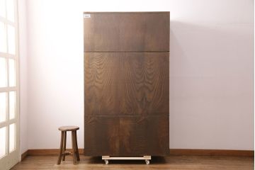 中古　伝統民芸　岩谷堂箪笥　力強い杢目と黒々とした金具が魅力の整理箪笥(チェスト、衣装タンス、引き出し)(R-049135)(菊幸)