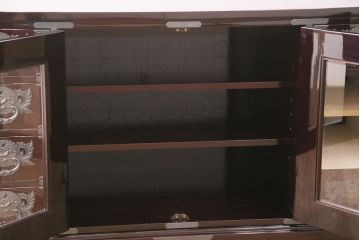 中古　極美品　展示品　牡丹金具と木地呂塗りが素晴らしい仙台箪笥(車箪笥、収納箪笥)(定価約145万8千円)(R-049139)