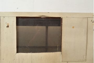 和製アンティーク　収納力抜群!素朴な木の風合いが味わい深い収納棚(キャビネット、戸棚、飾り棚、店舗什器、引き出し)(R-049155)