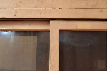 和製アンティーク　収納力抜群!素朴な木の風合いが味わい深い重ね収納棚(キャビネット、戸棚、飾り棚、店舗什器、引き出し)(R-049156)