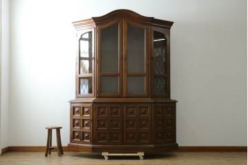 中古　美品　DREXEL HERITAGE(ドレクセルヘリテイジ)　エスペラント　クラシカルな佇まいが魅力のキャビネット　定価約120万円　(R-049159)