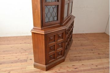 中古　美品　DREXEL HERITAGE(ドレクセルヘリテイジ)　エスペラント　クラシカルな佇まいが魅力のキャビネット(カップボード、食器棚、飾り棚、戸棚、収納棚)(定価約120万円)(R-049159)