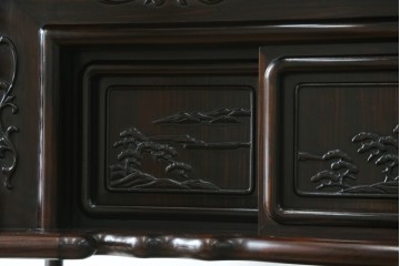 和製ヴィンテージ　黒檀無垢材　上質なこだわりの空間づくりにおすすめの飾り棚　(R-049164)