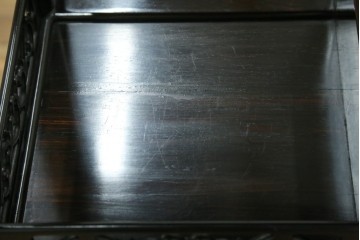 和製ヴィンテージ　黒檀無垢材　上質なこだわりの空間づくりにおすすめの飾り棚　(R-049164)