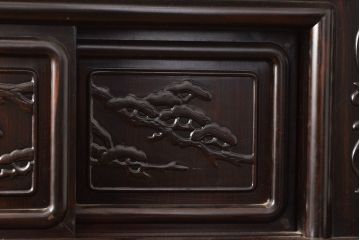 ヴィンテージ家具　黒檀無垢材　上質なこだわりの空間づくりにおすすめの飾り棚(茶棚、戸棚、収納棚、茶箪笥、ビンテージ)(R-049164)