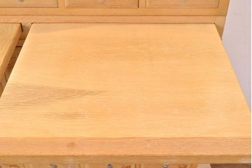 【簡易リペア限定品】レトロ家具　昭和レトロ　KIHARA　ナラ材製　作業台が付いた、ネームプレート付きカードケース(引き出し、チェスト、図書館、図書室)(R-049166)