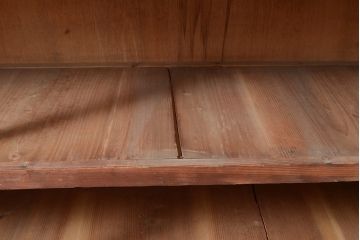 和製アンティーク　昭和初期　素朴な木の風合いが味わい深いレトロな佇まいが魅力の収納棚(オープンラック、店舗什器)(R-049167)