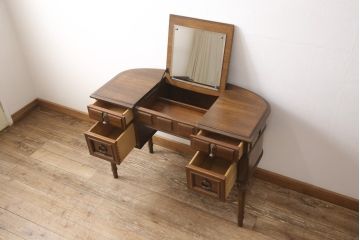 中古　希少　DREXEL HERITAGE(ドレクセルヘリテイジ)　ESPERANTO(エスペラント)　デスクとしても使える、民芸調の個性的なデザインが魅力的なドレッサー(鏡台、化粧台、デスク、在宅ワーク、在宅用)(R-049174)