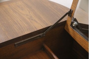中古　希少　DREXEL HERITAGE(ドレクセルヘリテイジ)　ESPERANTO(エスペラント)　デスクとしても使える、民芸調の個性的なデザインが魅力的なドレッサー(鏡台、化粧台、デスク、在宅ワーク、在宅用)(R-049174)