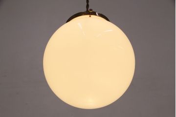 アンティーク照明　シンプルで取り入れやすい球体型の天井照明(ペンダントライト、吊り下げ照明)(R-049179)