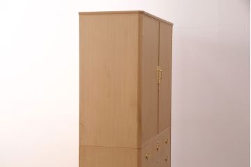 中古　広島・府中家具　木匠多々納邦男　総柾目造り　胴丸　高級感と上品さを併せ持つ総桐箪笥(衣装箪笥、着物箪笥、和タンス、桐たんす)(定価約180万円)(R-049187)