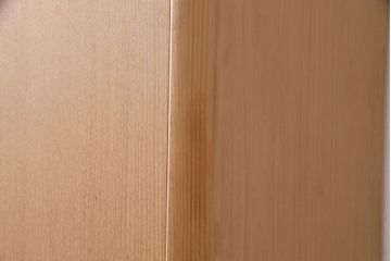 中古　広島・府中家具　木匠多々納邦男　総柾目造り　胴丸　高級感と上品さを併せ持つ総桐箪笥(衣装箪笥、着物箪笥、和タンス、桐たんす)(定価約180万円)(R-049187)