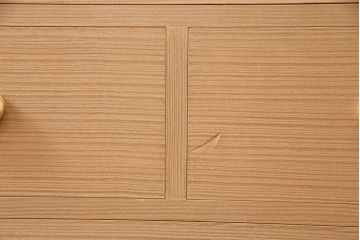 中古　広島・府中家具　木匠多々納邦男　総柾目造り　胴丸　高級感と上品さを併せ持つ総桐箪笥(衣装箪笥、着物箪笥、和タンス、桐たんす)(定価約180万円)(R-049187)