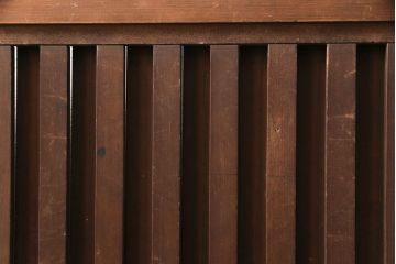 アンティーク建具　長い歳月を経た風合いが趣溢れる無双付き引き戸(無双窓、板戸、建具)(R-049197)