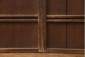 アンティーク建具　長い歳月を経た風合いが趣溢れる無双付き引き戸(無双窓、板戸、建具)(R-049197)
