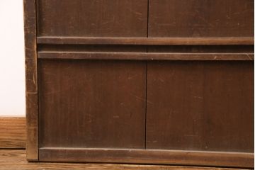 アンティーク建具　長い歳月を経た風合いが趣溢れる無双付き引き戸(無双窓、板戸、建具)(R-049197)