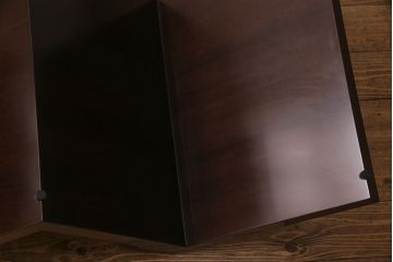 中古　arflex(アルフレックス)　MONTAGNA(モンターニャ)　W字型の脚のデザインがお洒落なセンターテーブル(定価約20万円)(ガラステーブル、ローテーブル)(R-049201)