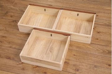 中古　民芸家具　岩谷堂箪笥　お部屋のちょっとしたスペースに置ける、スリムな収納棚(戸棚、多目棚)(R-049202)