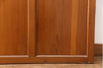アンティーク建具　ヒノキ材　きらきら輝くダイヤガラスがレトロな雰囲気を醸し出す木製ドア(ガラス扉、建具)(R-049207)