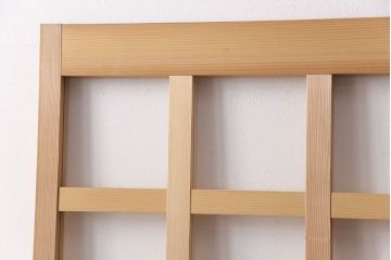 昭和レトロ　和モダンにおすすめ!明るい木色が魅力的な升目格子のガラス戸2枚セット(引き戸、建具、格子戸)(R-049210)