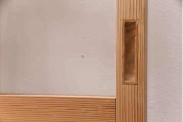 昭和レトロ　和モダンにおすすめ!明るい木色が魅力的な升目格子のガラス戸2枚セット(引き戸、建具、格子戸)(R-049210)