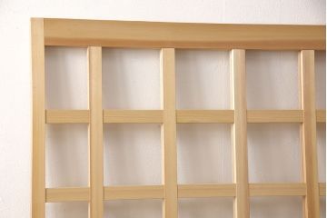 昭和レトロ　和モダンにおすすめ!明るい木色が魅力的な升目格子のガラス戸1枚(引き戸、建具、格子戸)(R-049211)