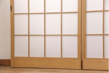 アンティーク建具　使い込まれた風合いが趣溢れる雪見障子戸4枚セット(摺り上げ障子戸、引き戸、擦り上げ障子戸、擦上障子戸、建具)(R-049212)