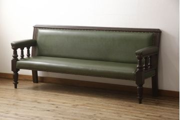 アンティーク家具　イギリスアンティーク　バーチ材　落ち着きのある大人の空間を演出するベンチソファ(3人掛けソファ、アームソファ)(R-049220)