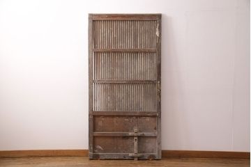 アンティーク建具　長い歳月を経た時代の味わいを感じる総ケヤキ材製蔵戸(玄関戸、引き戸、建具)(R-049223)