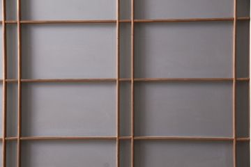 和製アンティーク　秋田県産　腰板ケヤキ材　落ち着きあるレトロな空間づくりにおすすめなガラス戸4枚セット(引き戸、建具)(R-049227)