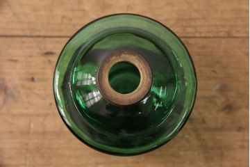 昭和レトロ　平芯4分芯　グリーンの色付きガラスがおしゃれな吊り下げオイルランプ(ハンギングランプ、吊り下げランプ、ランタン)(R-049229)