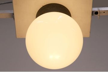昭和レトロ　ころんとしたフォルムが可愛いらしいシンプルな天井照明(シーリングライト)(R-049234)