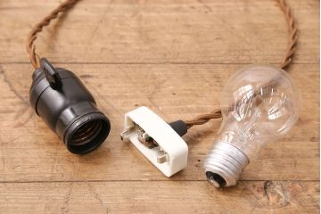 和製アンティーク　ブルーカラーがお部屋のアクセントになる、お洒落な吊り下げ照明(天井照明、ペンダントライト、シェード)(R-049236)