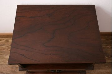 中古　民芸家具　岩谷堂箪笥　幅広いシーンで活躍する小振りなサイズの収納棚(テレビ台、飾り棚)(R-049239)