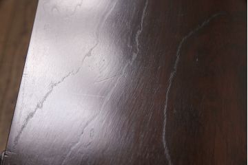 中古　民芸家具　岩谷堂箪笥　幅広いシーンで活躍する小振りなサイズの収納棚(テレビ台、飾り棚)(R-049239)