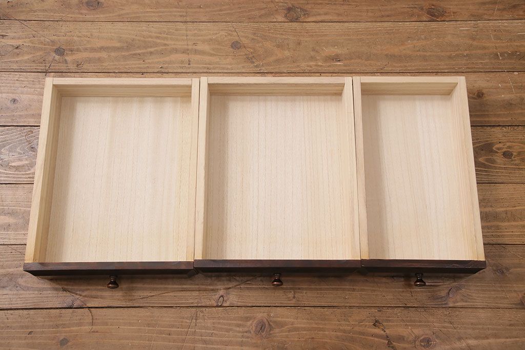 中古　北海道民芸家具　落ち着いた色合いがシックな雰囲気を漂わせる文机(片袖机、在宅ワーク、在宅用デスク)(R-049249)