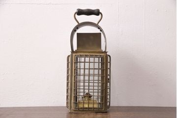 イギリスビンテージ　平芯5分芯　置いてあるだけでお洒落!古びた風合いが格好良い真鍮製オイルランタン(ランプ、ディスプレイ)(R-049252)