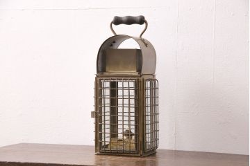 イギリスビンテージ　平芯5分芯　置いてあるだけでお洒落!古びた風合いが格好良い真鍮製オイルランタン(ランプ、ディスプレイ)(R-049252)