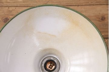 アンティーク照明　昭和レトロ　グリーンカラーがお洒落で目を引く天井照明(吊り下げ照明、ペンダントライト、シェード)(R-049254)