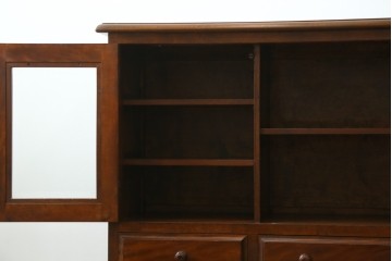 中古　松本民芸家具　C-II型　シックな佇まいが和洋折衷の空間に取り入れやすいC-型サイドボード　定価約60万5千円　(R-049257)