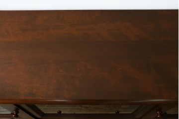 中古　松本民芸家具　C-II型　シックな佇まいが和洋折衷の空間に取り入れやすいC-型サイドボード　定価約60万5千円　(R-049257)