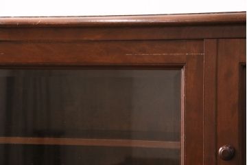 中古　松本民芸家具　C-II型　シックな佇まいが和洋折衷の空間に取り入れやすいC-型サイドボード(リビングボード、キャビネット、戸棚、収納棚)(定価約60万5千円)(R-049257)