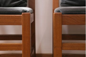 和製ヴィンテージ　民芸家具　チーク材　どっしりとした重厚感のあるチェア2脚セット(ダイニングチェア、椅子、ビンテージ、バラ売り可能)(R-049258)