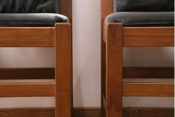 和製ヴィンテージ　民芸家具　チーク材　どっしりとした重厚感のあるチェア2脚セット(ダイニングチェア、椅子、ビンテージ、バラ売り可能)(R-049260)